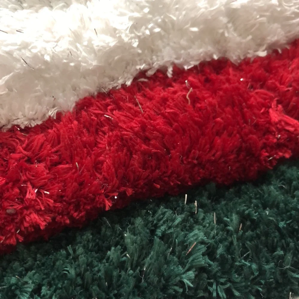 Beekman Home Red, Green, and White Holiday Bath Rug